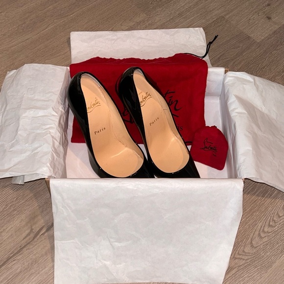 Black Christian Louboutin So Kate - Picture 6 of 7